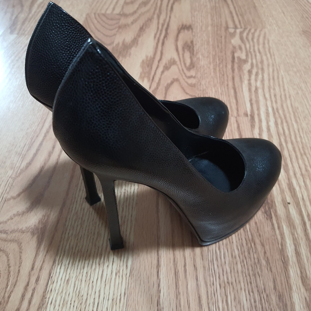 YSL Heel Pumps Sz: 35